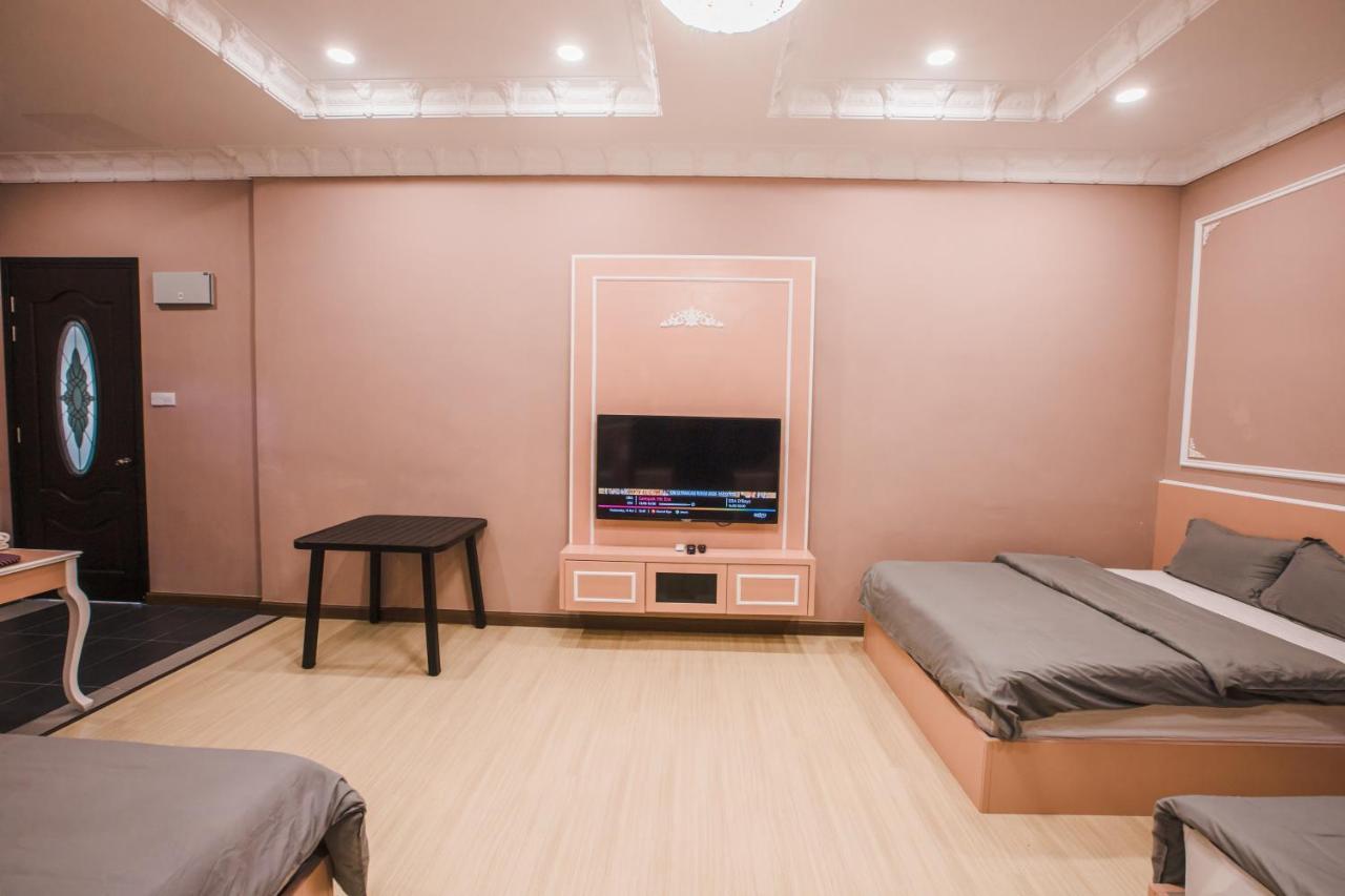 קמרון היילנדס Barrington Villa @ Golden Hill מראה חיצוני תמונה
